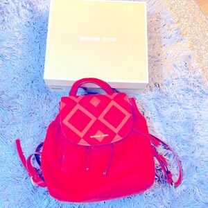 Michael kors Back Pack NEW Beautiful 💃🏻🔥